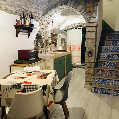 Casa Eleonora - Family Near Holiday home